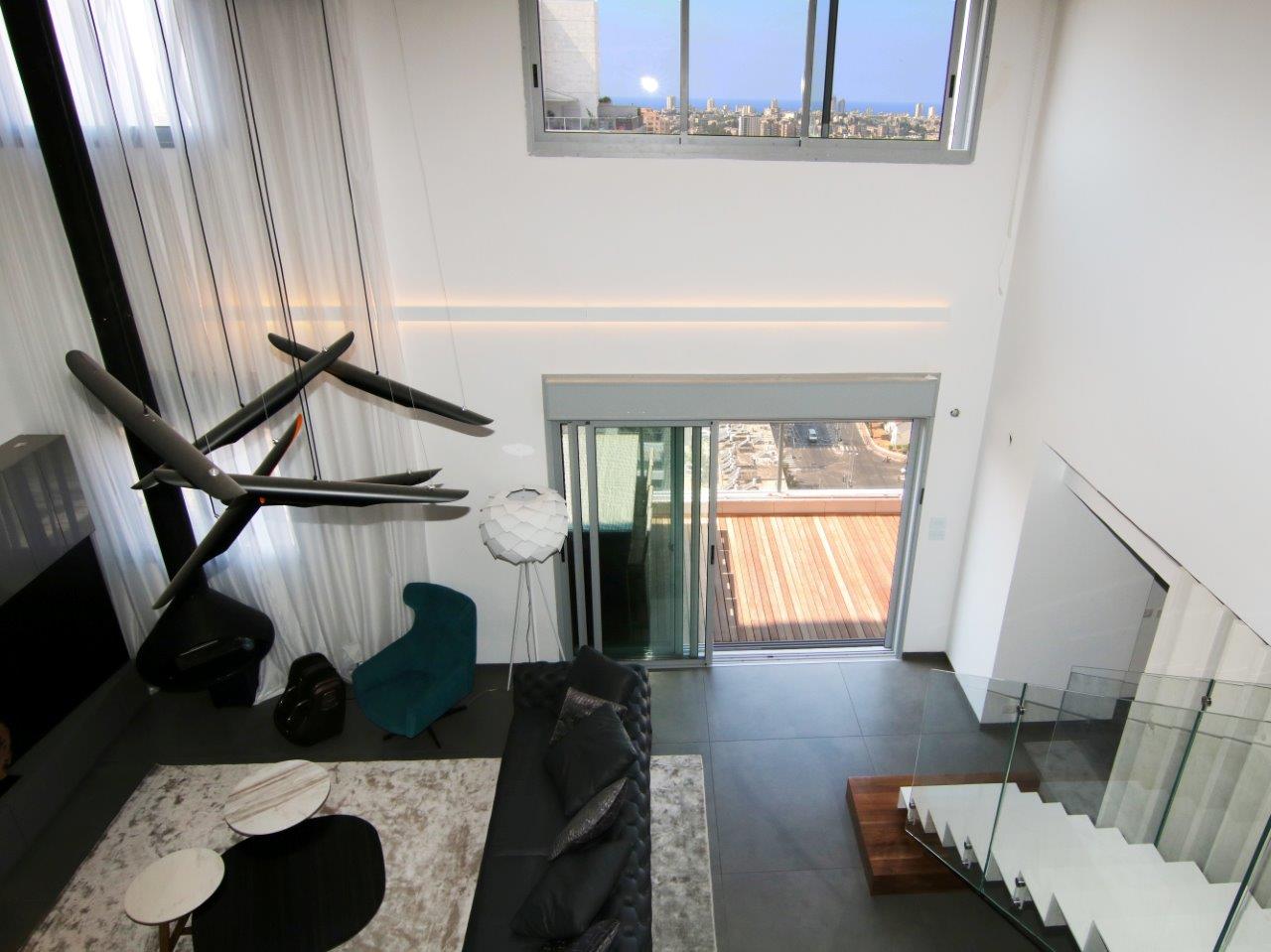 Luxury Duplex in Holon